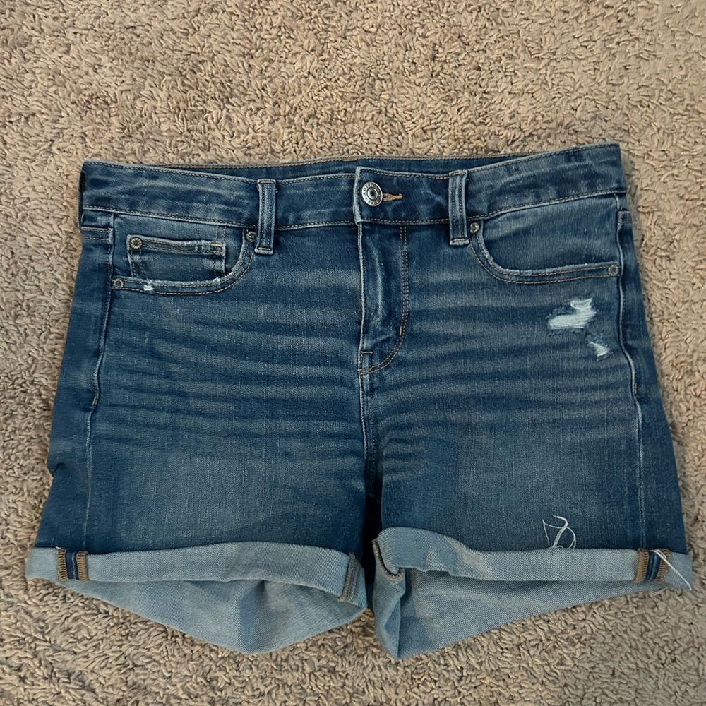 American Eagle The Dream Short Women's Midi Denim Shorts